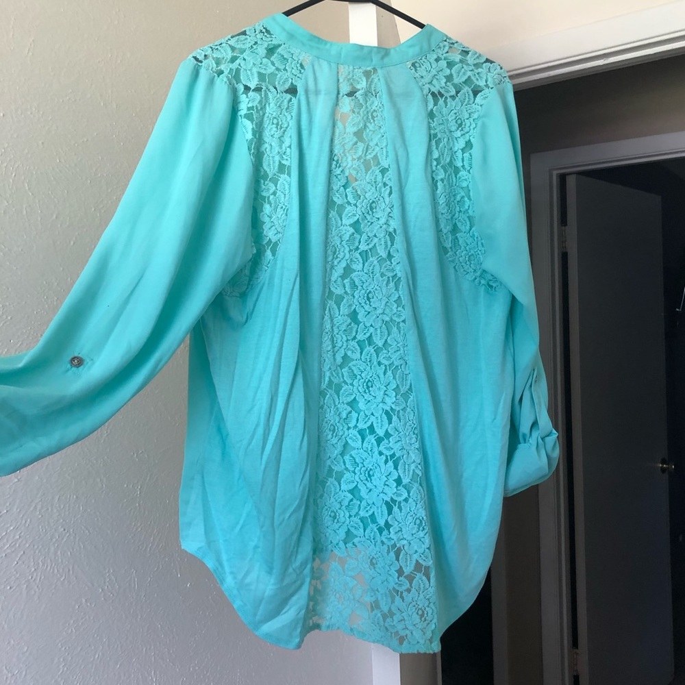Turquoise blouse - Picture 2 of 3
